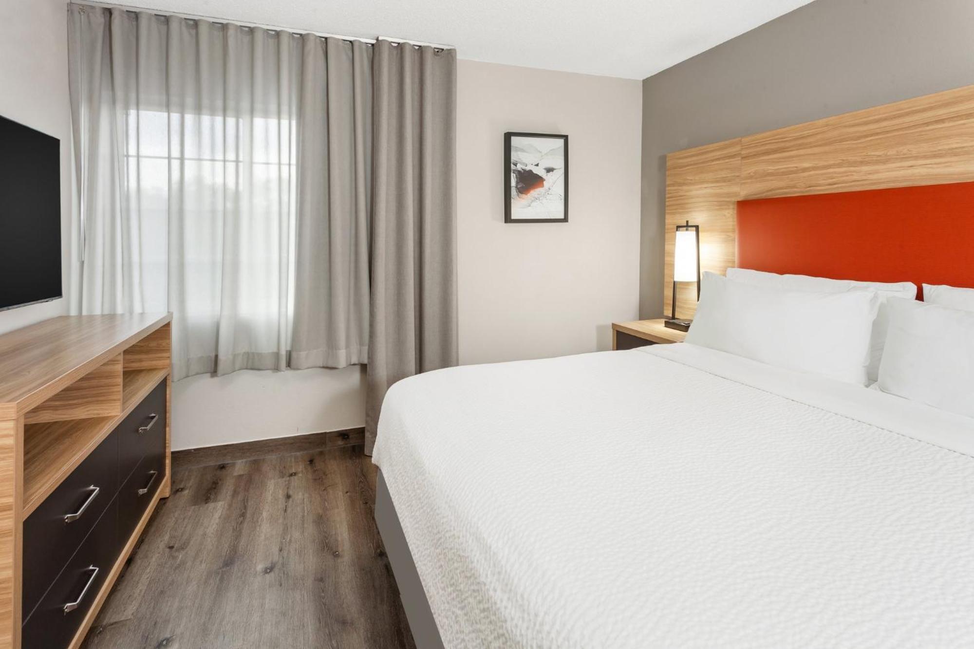 Candlewood Suites Harrisonburg By Ihg Kültér fotó