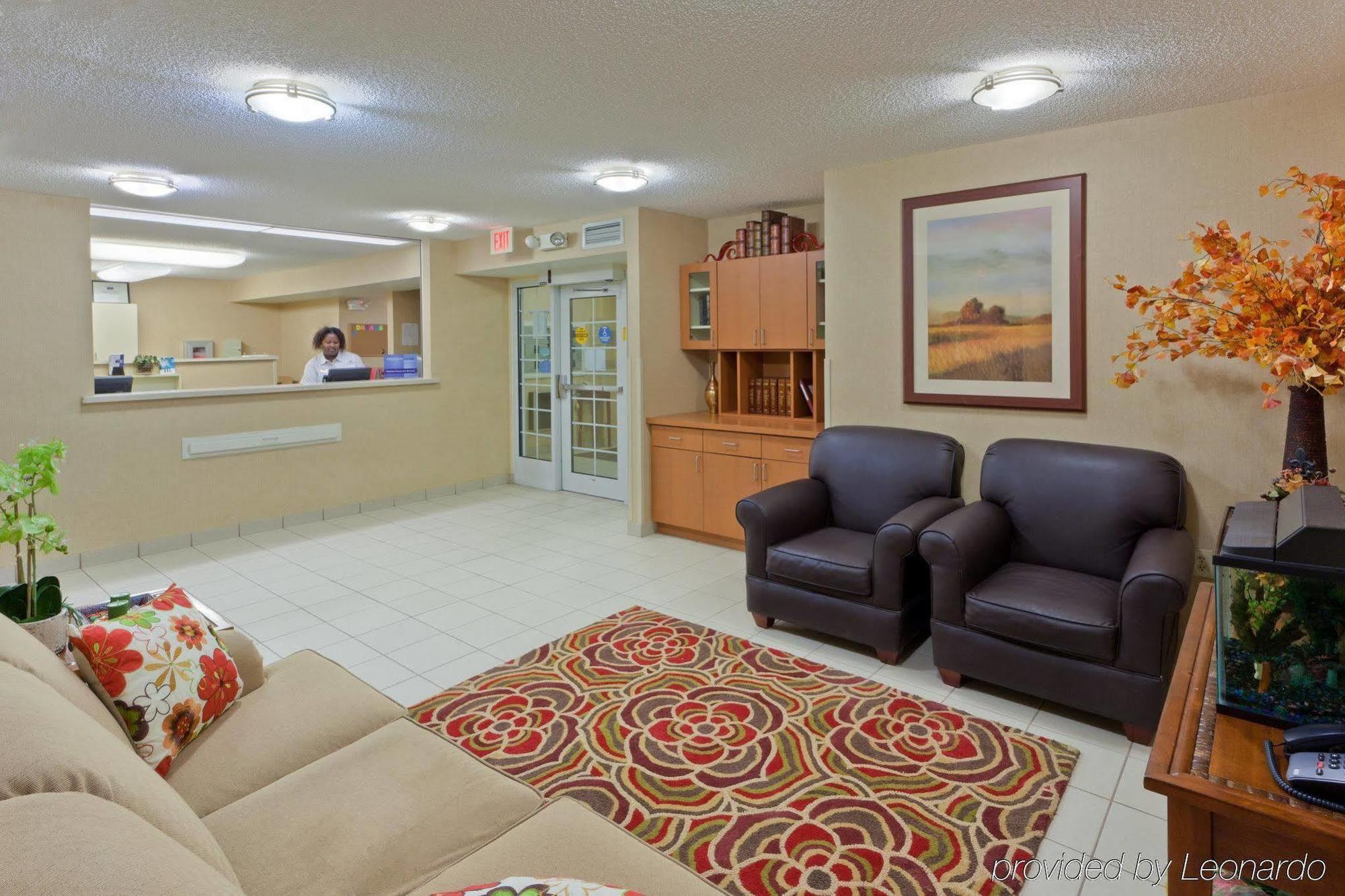 Candlewood Suites Harrisonburg By Ihg Beltér fotó